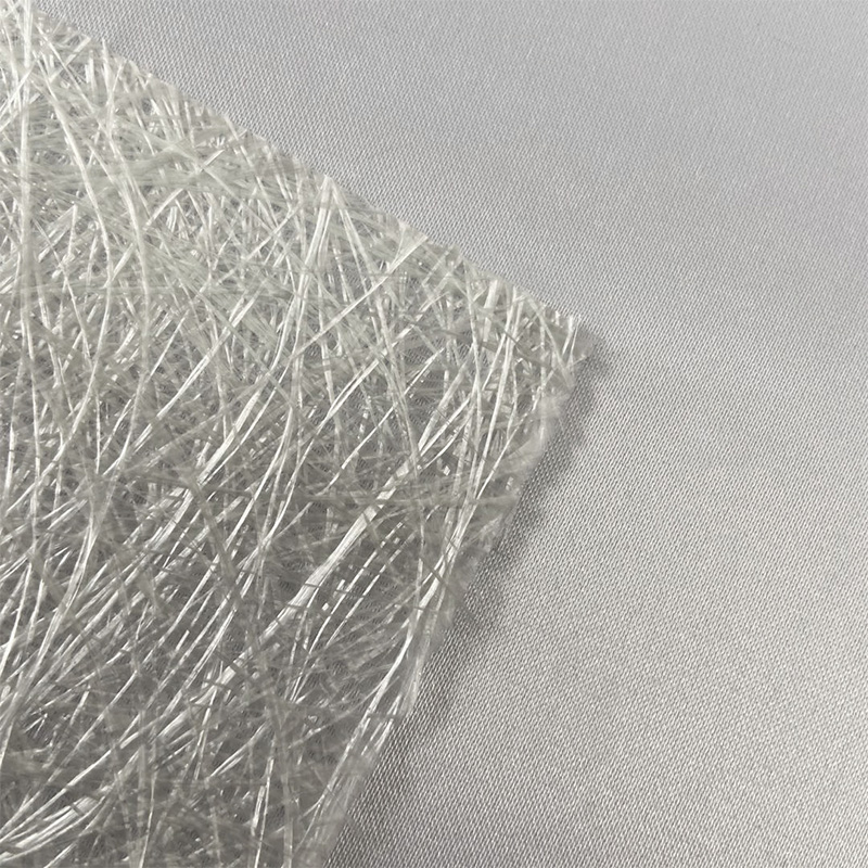 Mórdhíol 150 GSM mata snáithe mionghearrtha Fiberglass Chopped Strand Mat